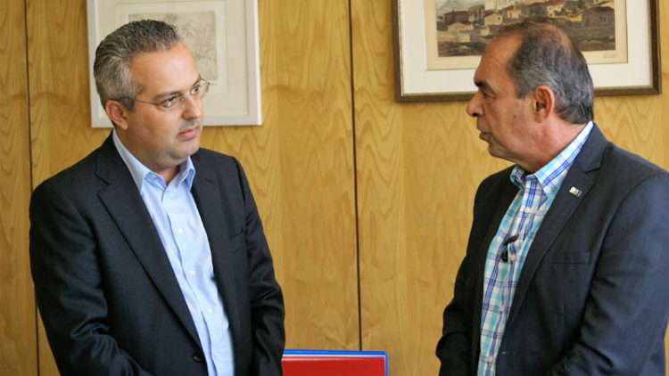 Ο Πρόεδρος της Π.Ε.Δ.Α. Γιώργος Ιωακειμίδης και ο Δήμαρχος Παπάγου-Χολαργού, Ηλίας Αποστολόπουλος